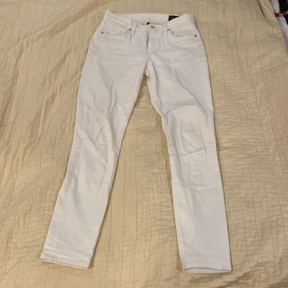GOLDSIGN white skinny Jean, super flattering, rubs true to size 25 - Picture 4 of 4